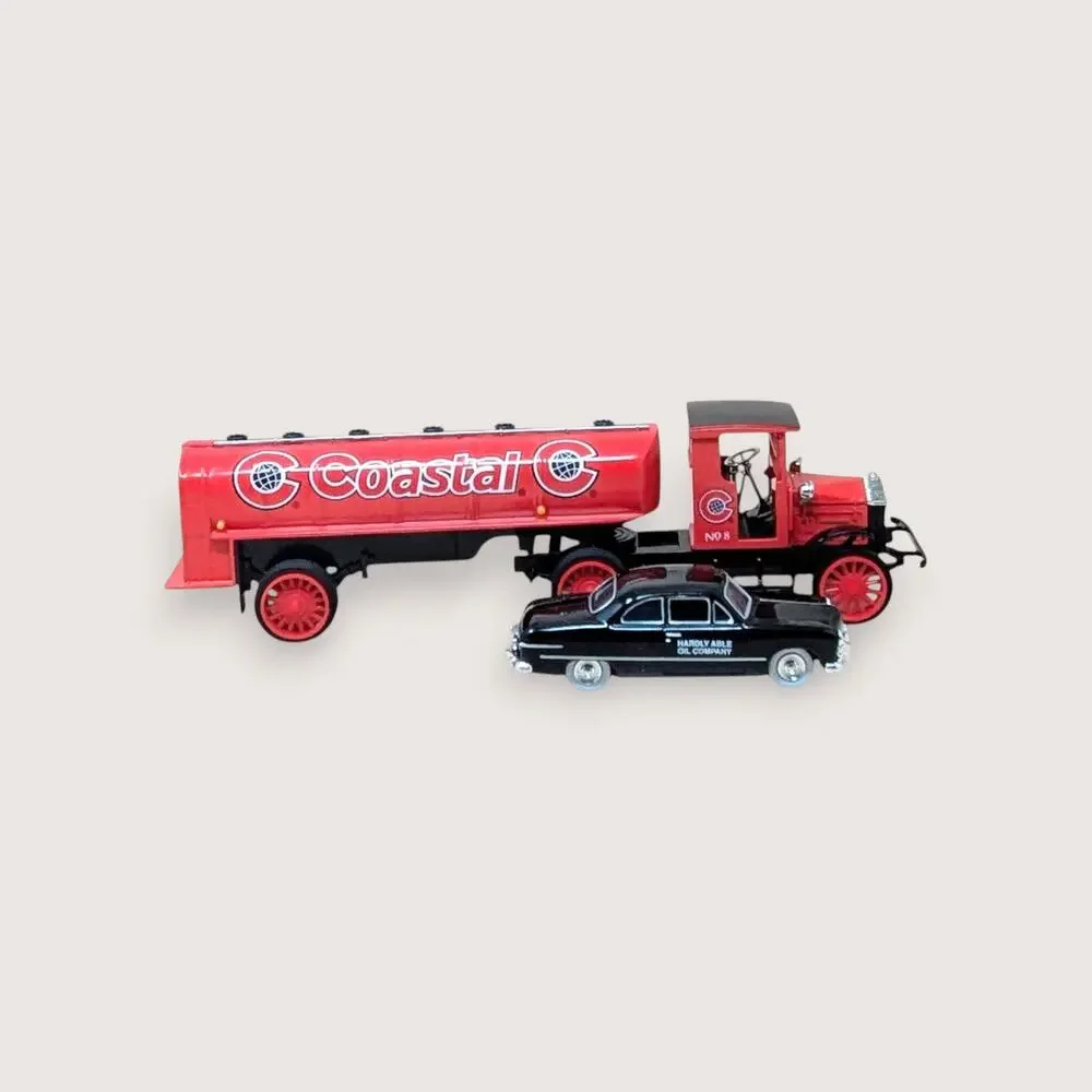 2000 ERTL Coastal 1920 Pierce Arrow Tanker & 1949 Ford Coupe Set
